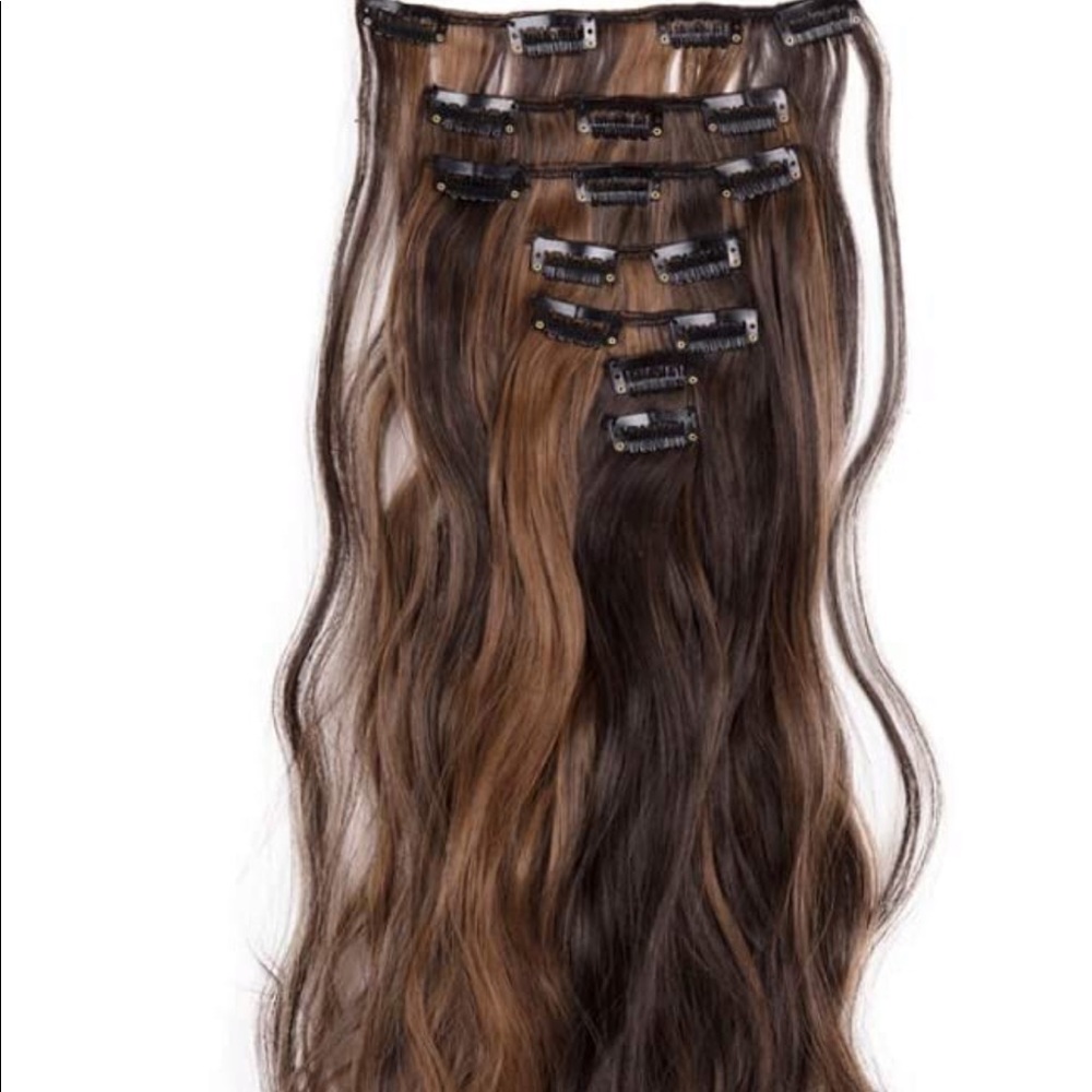 24” Wavy Curly Full head Clip in Hair Extensions